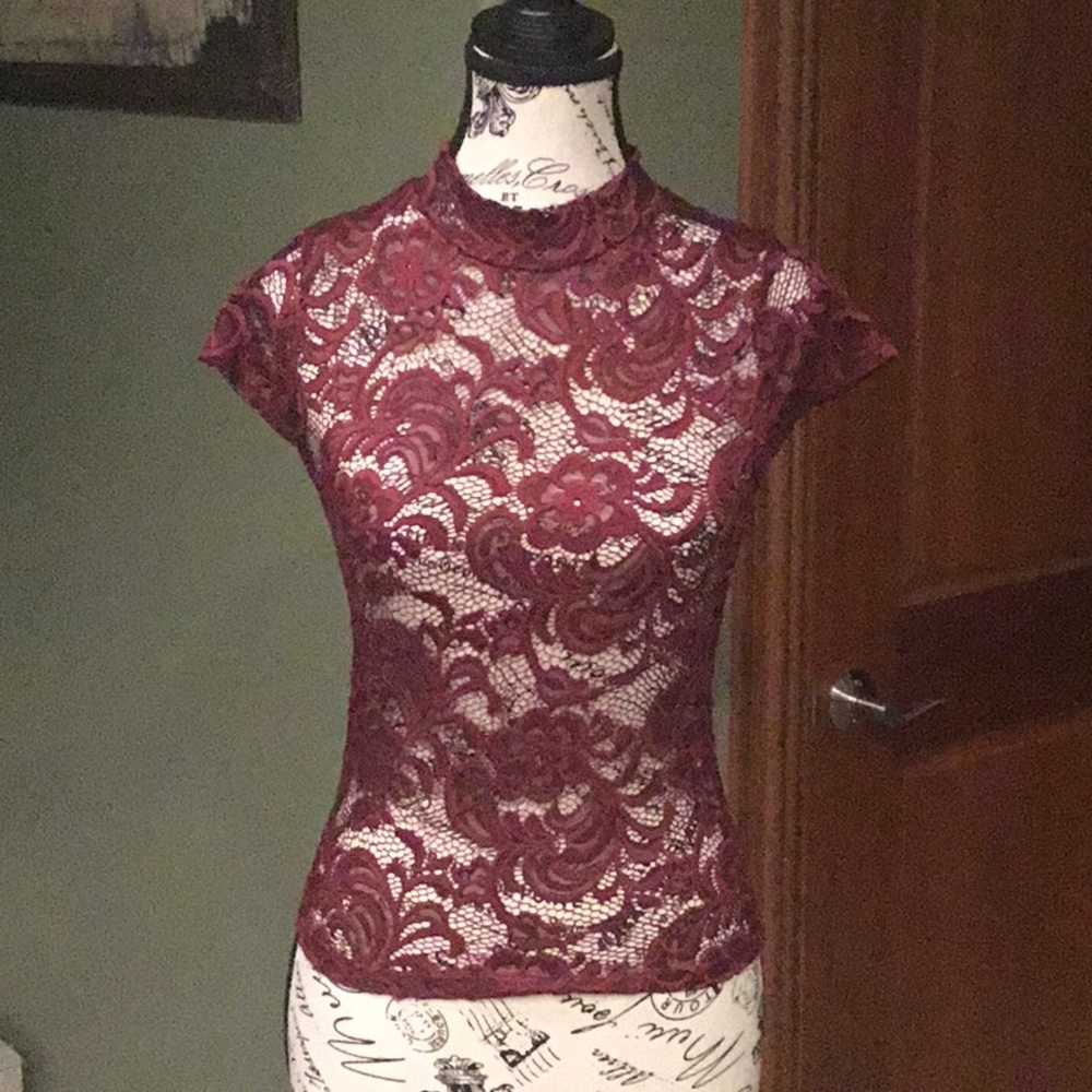 Stella Tweed Sexy Maroon Lace Top Size Small